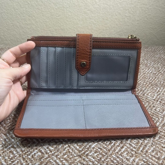 Fossil Lainie Brown Crossgrain Leather Organizer Credit Card Flap Snap Clutch - Picture 3 of 8